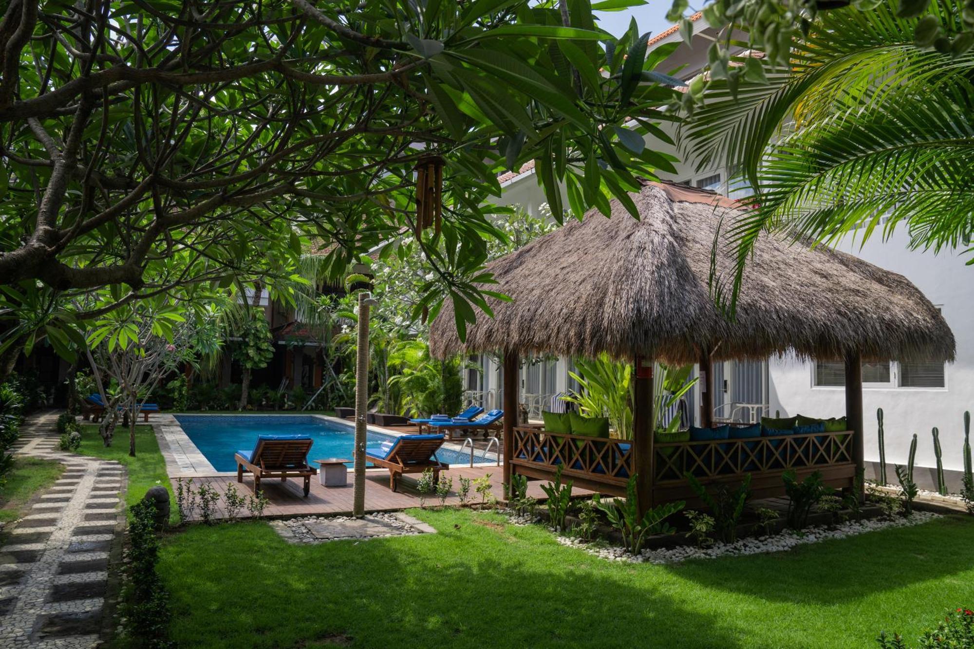 Hotel Easy Surf Camp Kuta Lombok Exterior foto